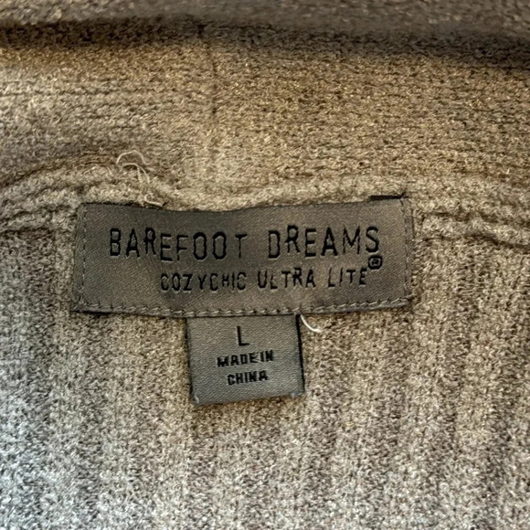 Barefoot Dreams - CozyChic Lite® - Circle Cardi Size L Taupe - Picture 4 of 7